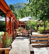 Ehden House | ESCAPE TO EHDEN - Bungalows