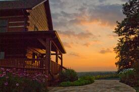 Tuscarora House | Actor Tony Lo Bianco's Country Estate, sleeps 12