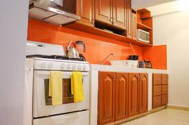 Colonia Adolfo Lopez Mateos House | Spacious 4 bedroom Villa in Heart of Cozumel! V5
