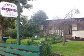 Cowes Bed & Breakfast | The Ivory Suite - Cowes Cottages