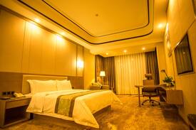 Longyang Apartment | 富盈公寓/豪华单间