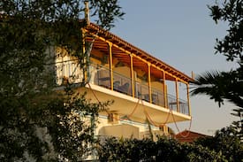 Livadi Apartment | Elena's Family Apartments