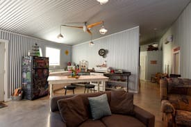 Utopia House | Hangar House