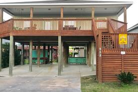 Port Bolivar House | Jamaica Me Happy