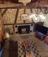 Morrow Cabin | Hemlock Home, Heated Indoor Pool, Lake, 115 Acres