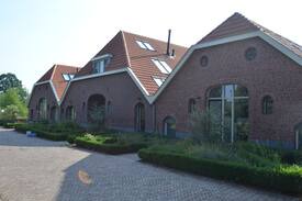 Varsseveld House | Temporarily living on a estate