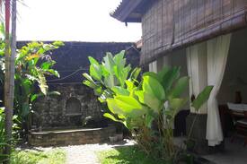 Sanur House | SANUR. beautiful room, garden, pool