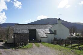 Cleator House | Lake District Hygge Xmas x 8 B&B