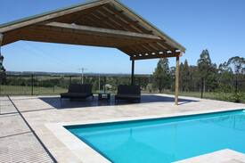 Rothbury Other | Sascha's Retreat Pokolbin Pet Friendly FREE 4g wif