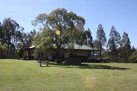 Rothbury Other | Sascha's Retreat Pokolbin Pet Friendly FREE 4g wif