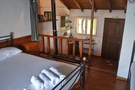 Akrogialion House | Kurelu houses, Seaview house 5