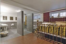 Rommerskirchen Villa | Zimmer in exklusiver Villa zum Schnäppchenpreis