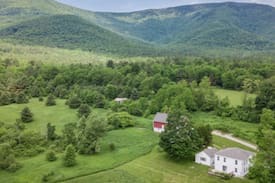 Manchester Center House | Levity Mountain: Farm, Retreat & Wedding Venue