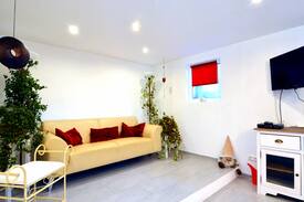 Mastershausen House | New semi-detached house with modern and Mediterranean interior and terrace