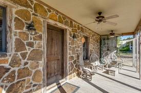 Bandera Villa | Last Outpost | Ranch House | Bandera | Vacation