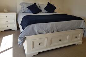 Normanville House | Footsteps at Normanville (pet friendly)