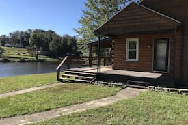 Stockdale Cabin | Memory Lane Cabins #3