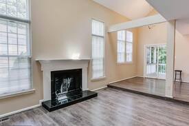 Lake Ridge House | Bright, Beautiful, Cheery Victorian in Woodbridge