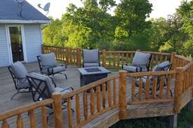 Martinsville Cabin | Wolf Den Lodge