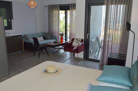 Aigio Apartment | Seacret Apartments (Melody)