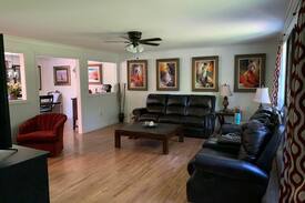 Rindge House | Full size bedroom in Rindge (home share)
