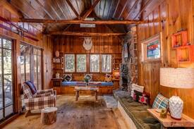 Pine Cove Cabin | Timber Falls - Stunning Cabin in Pine Cove