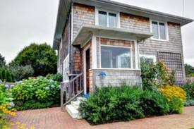 Gearhart House | The Blue Door Beach Cottage-4 BDRM