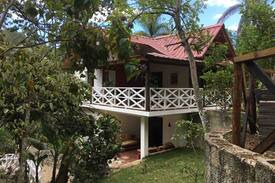 Las Guazaras Cabin | Villa Cristina en Manabao