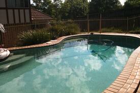 West Pennant Hills House | Large queen room in quiet, leafy W/ Pennant Hills