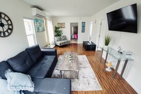 Glendale House | W/in Mins. to Americana @ Brand & L.A. Delights