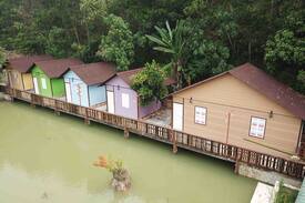 Bukit Tinggi House | ⭐️⭐️⭐️ WONDERLAND'S Lakeside Homestay with BBQ area