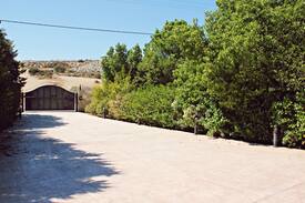 Anafotida House | Ithaki Holiday Home I Anafotia Village Larnaca
