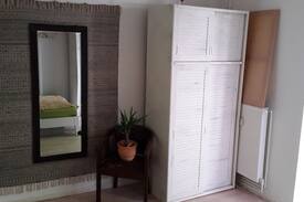 Ottensen Apartment | Schönes Zimmer mit Balkon + Küchennutzung