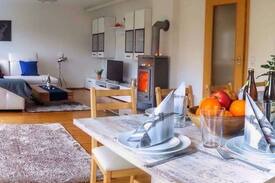Ehlenbogen House | Ferienhaus Reinerzau "Kleine Kinzig", (Alpirsbach), Ferienhaus, 147qm, Garten, hundefreundlich, 5 Schlafzimmer, max. 10 Personen