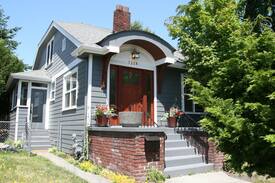 Green Lake Apartment | Greenlake Garden Apartment