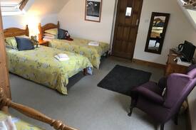 Shiptonthorpe House | Room 7 Twin/Super King Self-Catering