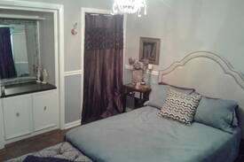 Lake Wylie House | Lakehouse Guest Room