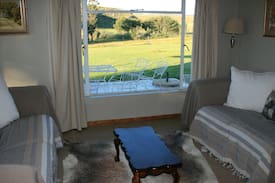 Maluti a Phofung Cabin | Buffalo Lake Cottage