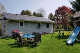 Southampton Cabin | SUMMER GETAWAY - PET FRIENDLY COTTAGE