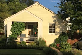 Starr Hill Cabin | Adorable Butternut Cottage!