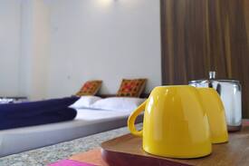 Bemloi House | Shimla Gypsy (Deodar Room)
