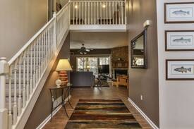 Eagle Mountain Cabin | Shady Brook Inn