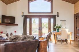 Sonoma Cabin | Sonoma Berry Blossom Farm