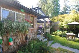 Tofino Cabin | Shipwreck Cottage at Chesterman Beach