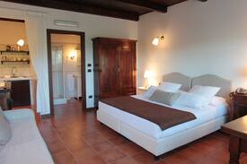 Castel Rocchero House | Country Suite, La Maragliana, Monferrato, Unesco