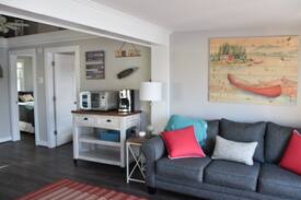 Paw Paw Cabin | Water's Edge Escape on Ackley Lake