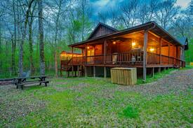 Broken Bow Cabin | ✪ Blue Ridge Cabin ✪ Hot Tub, Fire Place, Sleeps 6