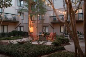Tougaloo Hotel | Cabot Lodge Jackson-North