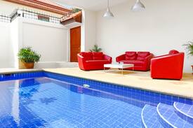 Jomtien Villa | Avoca Pool Villa. Private Pool & Jacuzzi. 4bdr
