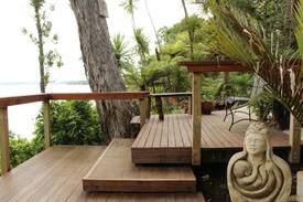 Beach Haven Villa | Waterfront Luxuary Accomodation